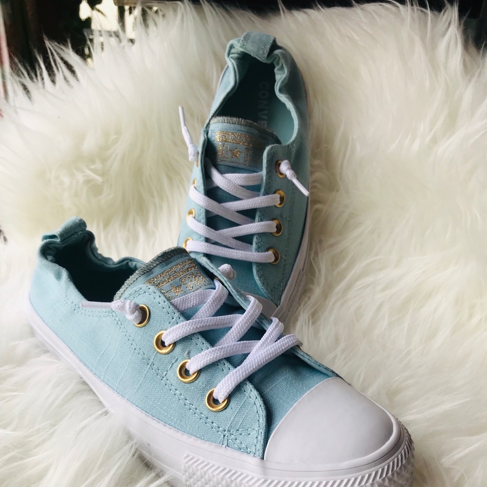 Women’s converse sneakers